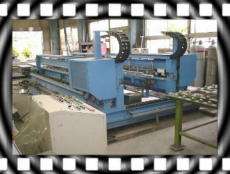 �h�A�t�B�j�b�V���[�i�t�W�G�_�j